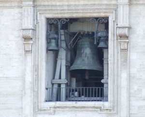 il campanone at San Pietro